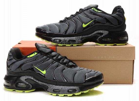 air max tn enfant nike tn air max concurrence des prix.JPG